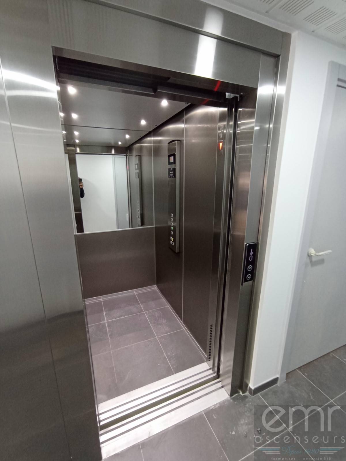 xIMG202211241228351600x1200jpg_63885507a