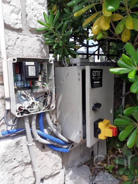 Armoire de commande portail