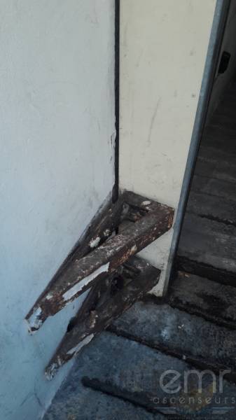 EMR Ascenseurs et Fermetures - Anciens éléments