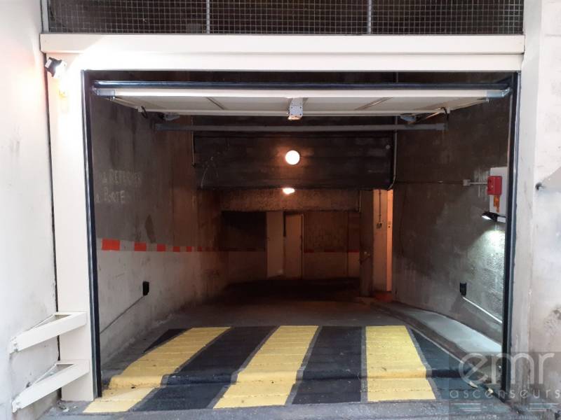 EMR Ascenseurs et Fermetures - Marquage au sol