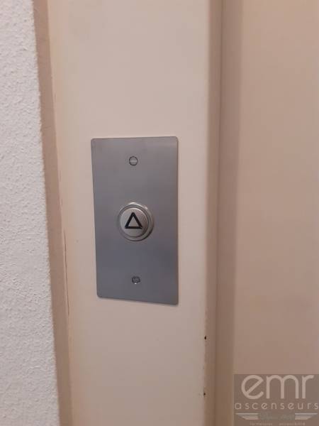 Emr Ascenseurs - nouveau bouton