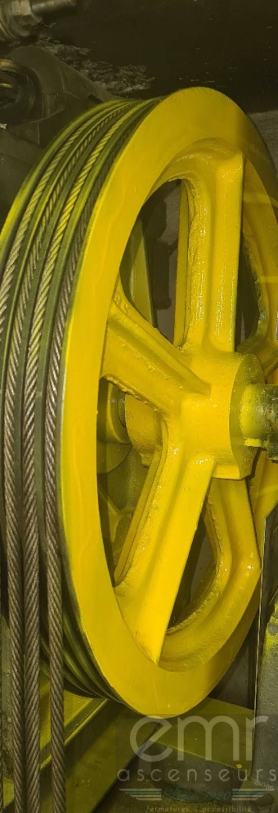 Emr Ascenseurs - nettoyage poulie - après