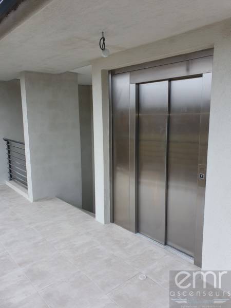 Installation d'un ascenseur dans la commune de Montauroux