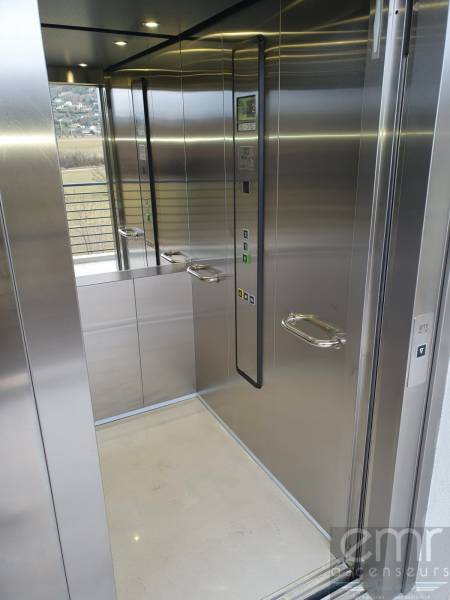 Installation d'un ascenseur dans la commune de Montauroux