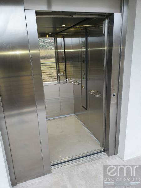 Installation d'un ascenseur dans la commune de Montauroux