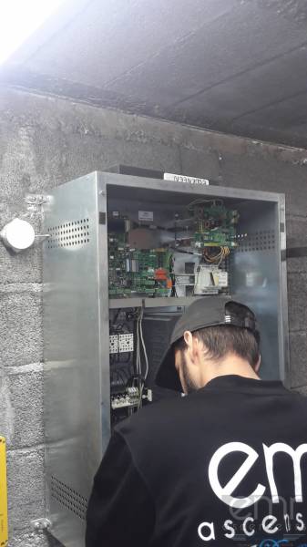 A qui confier la maintenance de votre ascenseur entre Nice et Menton ?