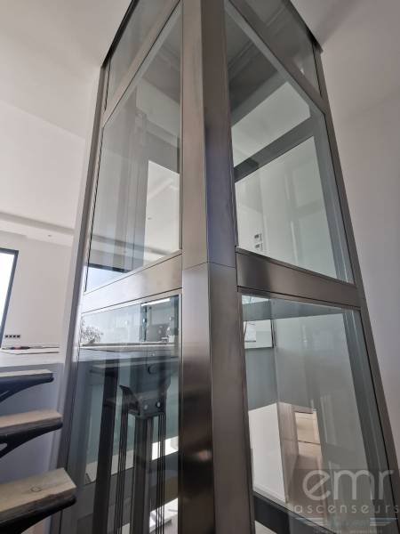 Emr Ascenseurs - pylône inox