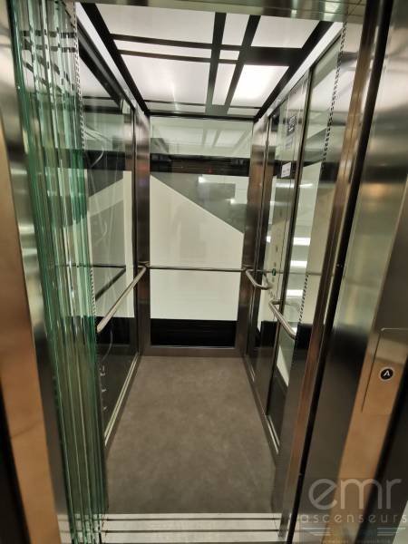 Installation d'un ascenseur dans un cabinet Dentaire à Nice