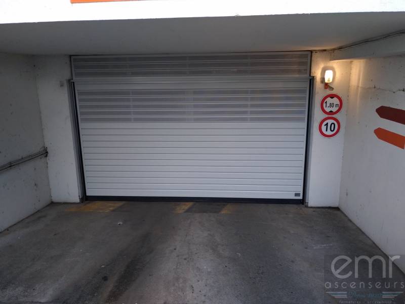 emr ascenseurs et fermetures - nouvelle porte de garage