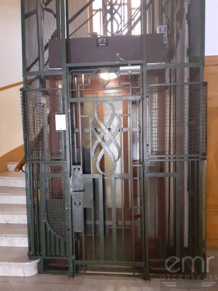 Maintenance d'ascenseurs 