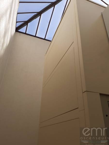 emr ascenseurs - vue pylône et verrière