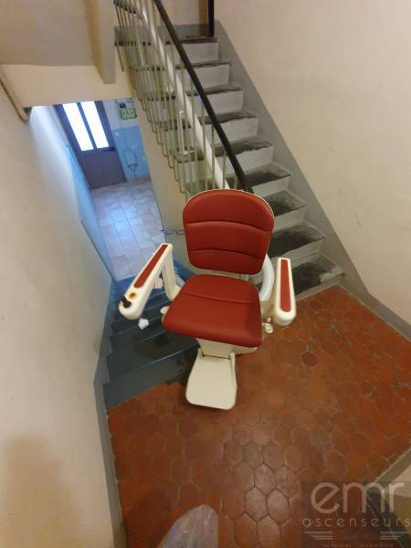 Vous avez besoin d'un monte-escaliers dans votre maison à Nice?