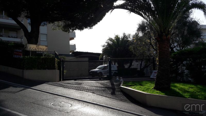 Maintenance d'un portail dans une résidence sur Nice