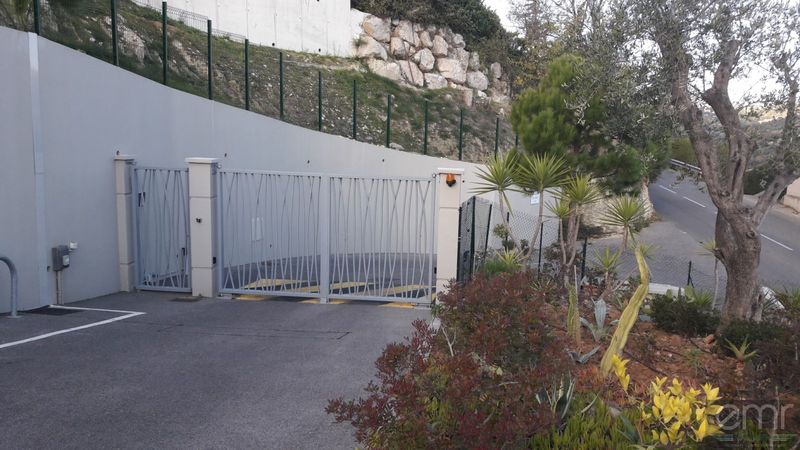 Maintenance d'un portail dans une copropriété sur Nice
