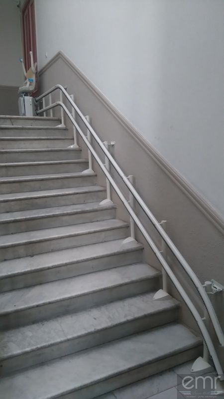 Double rail siège monte escalier