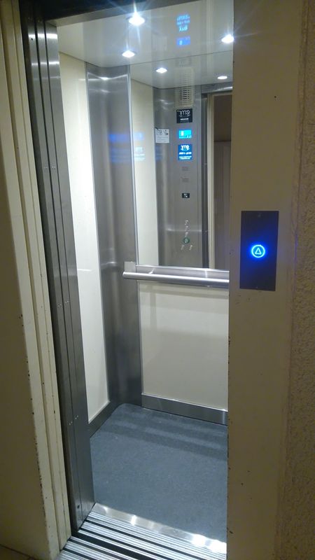 Réfection de l'habillage cabine dans une copropriété au Cannet