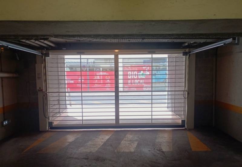 garage 1 fermé de l'intérieur